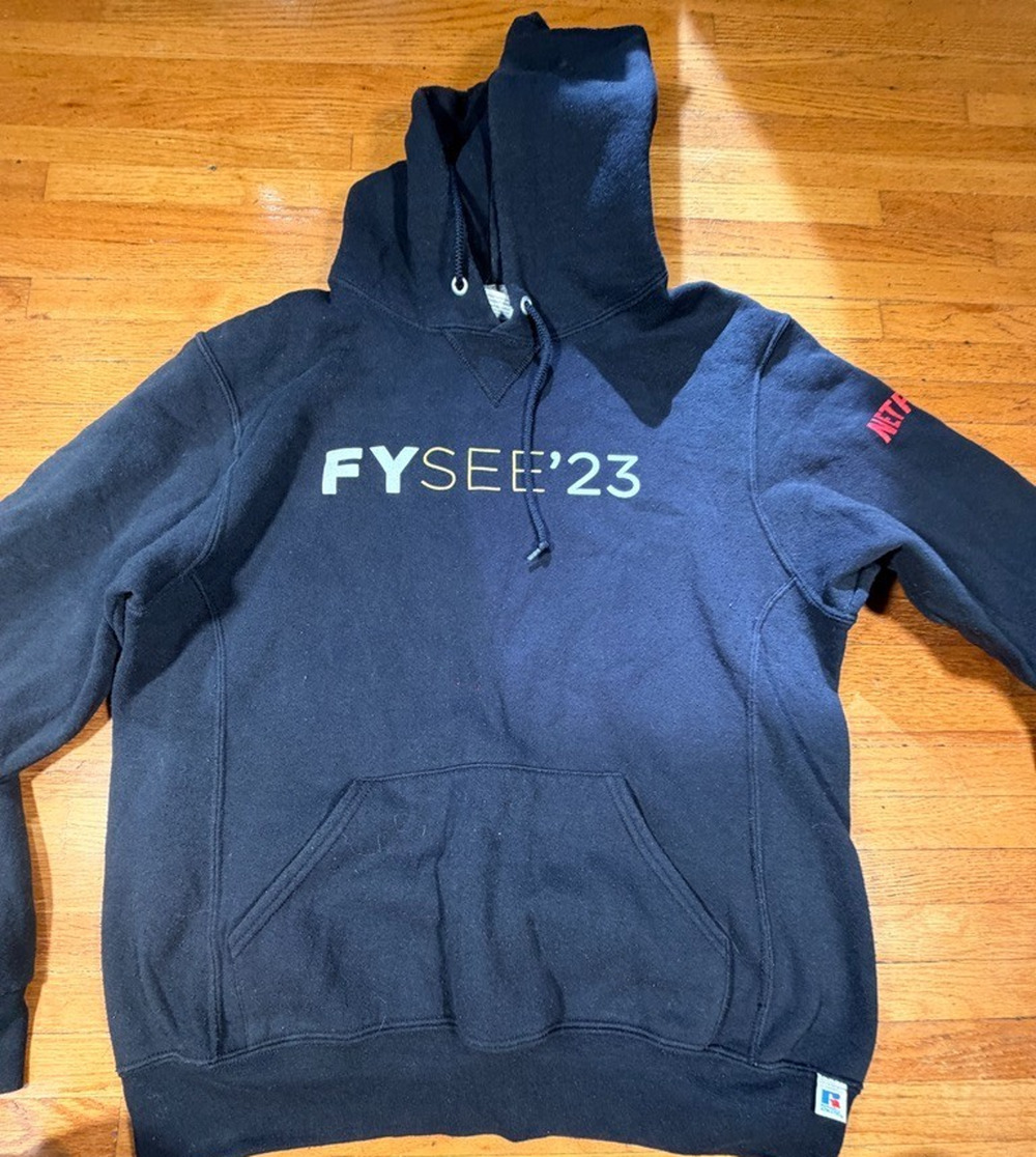 Netflix FYSEE ’23 Russell Athletic Hoodie Size Medium FYC Awards Promo Crew